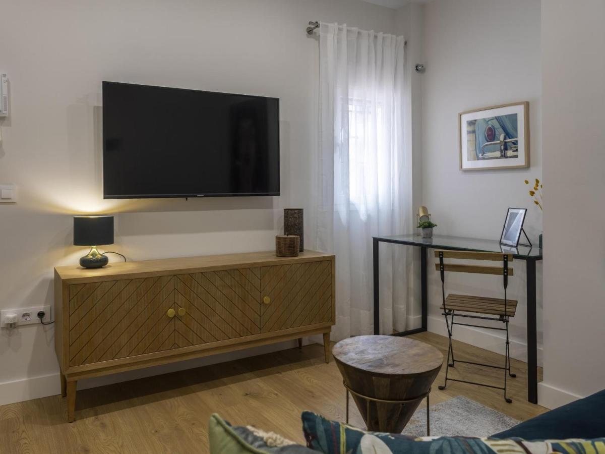 Beautiful Blue Triana Apartment Sevilla Dış mekan fotoğraf